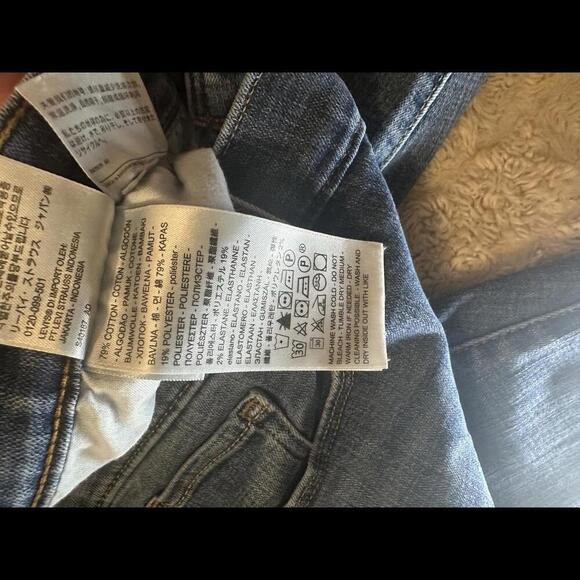 Levi's Classic Boot high-rise jeans Size 12 - Picture 4 of 7